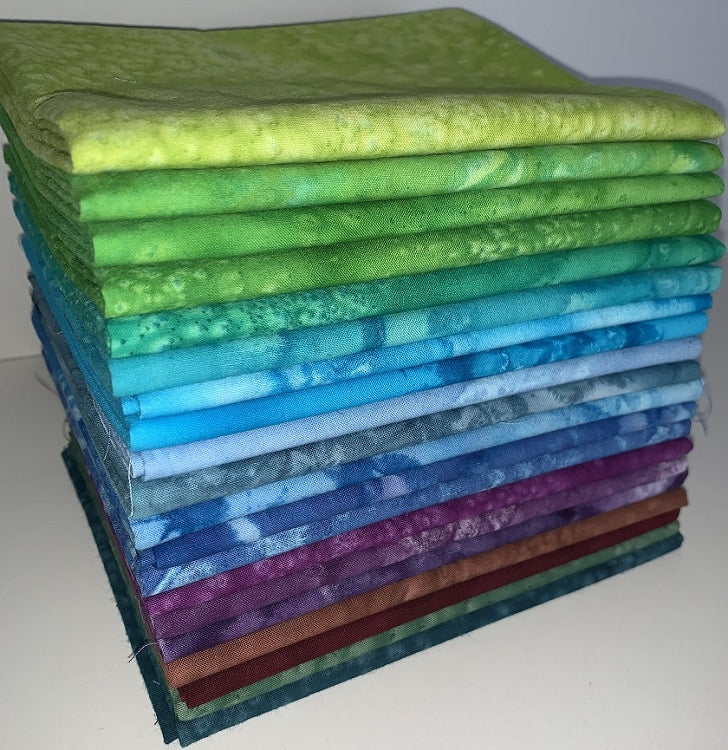 Fat Quarter Bundle of Cool Mottled Batik Cotton Fabrics – Colorado